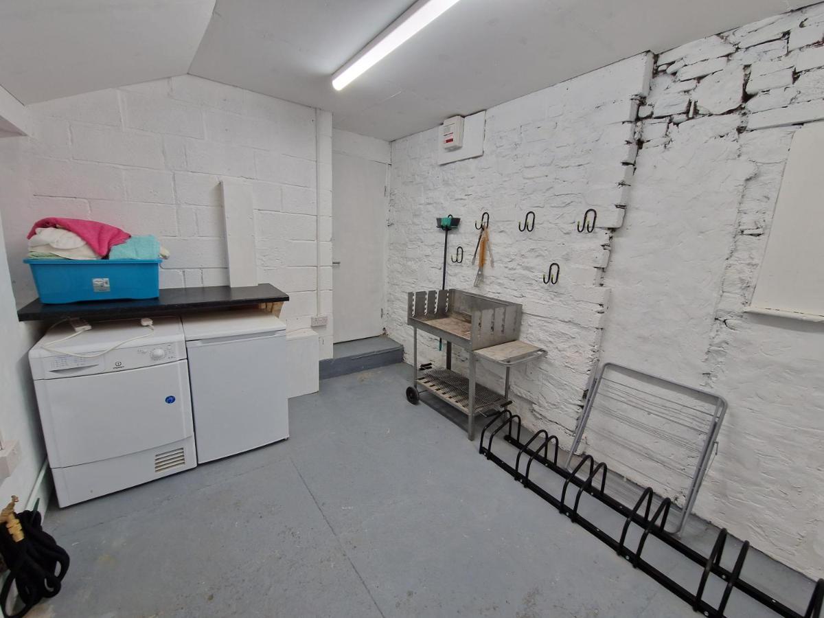 Lewis Gethin House, Newly Renovated Cottage Sleeps 9, Close To Bike Park Wales Merthyr Tydfil Zewnętrze zdjęcie